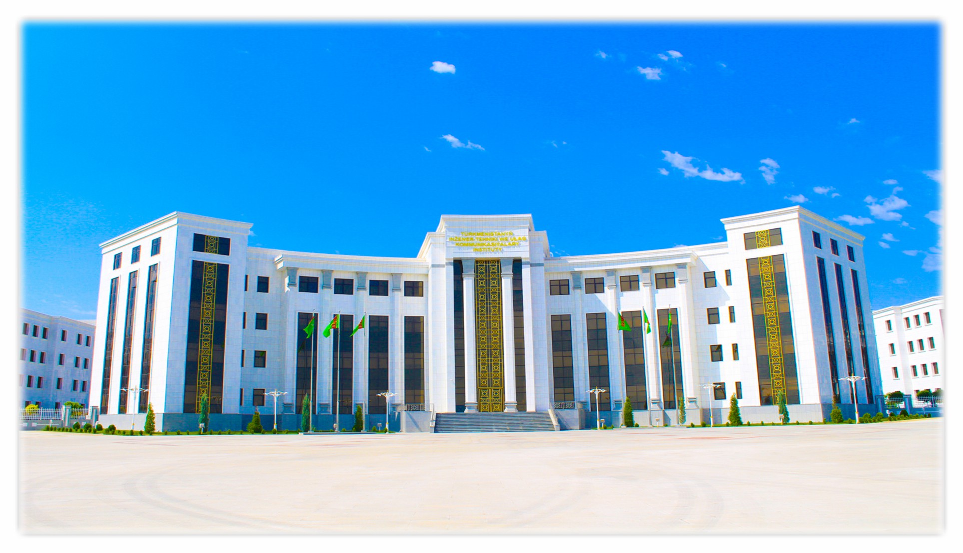 STEM usulyýeti boýunça bäsleşige gatnaşmaga çagyrýar